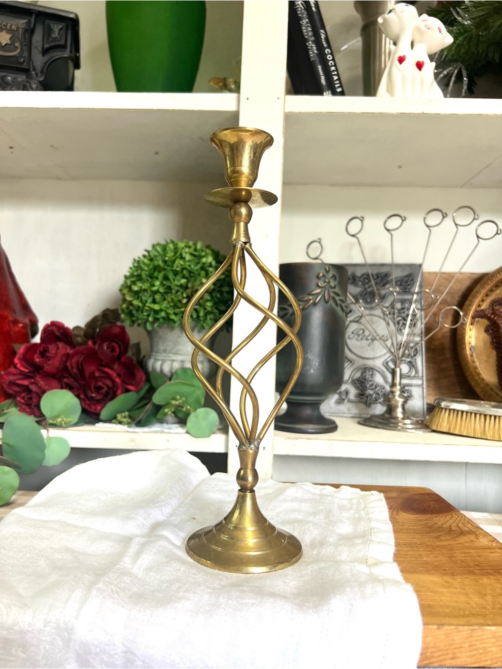 Vintage brass candle stick holder regency grandma core decor
